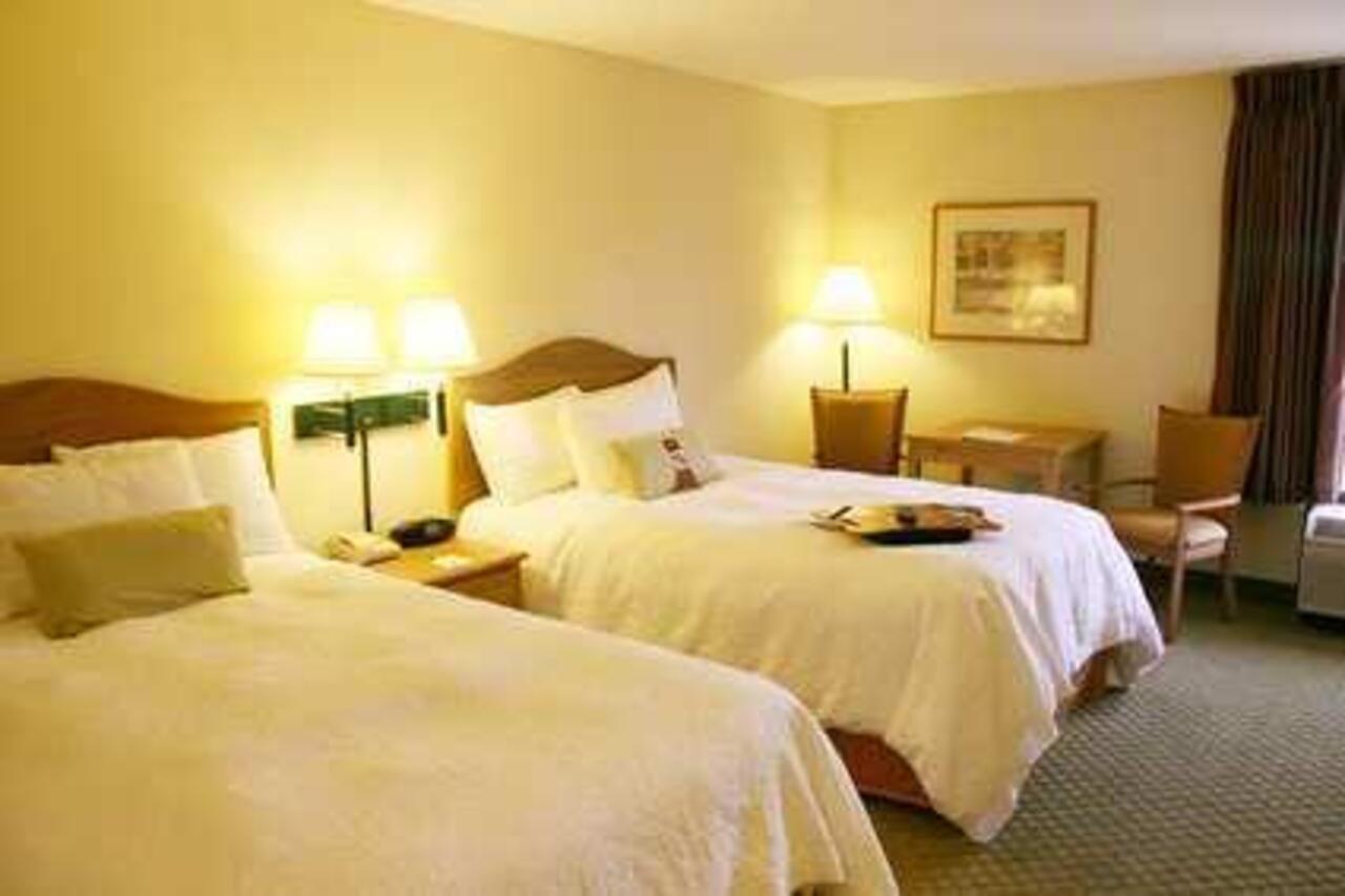 Hampton Inn Όβερλαντ Παρκ Δωμάτιο φωτογραφία